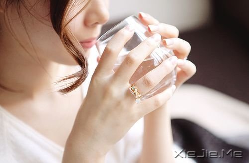 02272 (1) 我就是我,颜色不一样的烟火 (1)